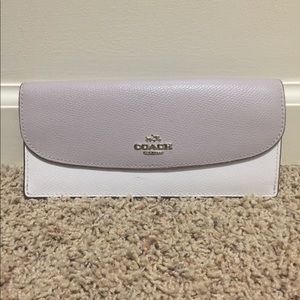 COACH wallet neutral/beige,  back zipper, slim.